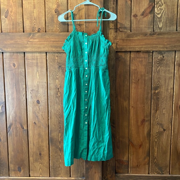 Universal Thread Dresses & Skirts - Universal Thread Kelly Green Dress